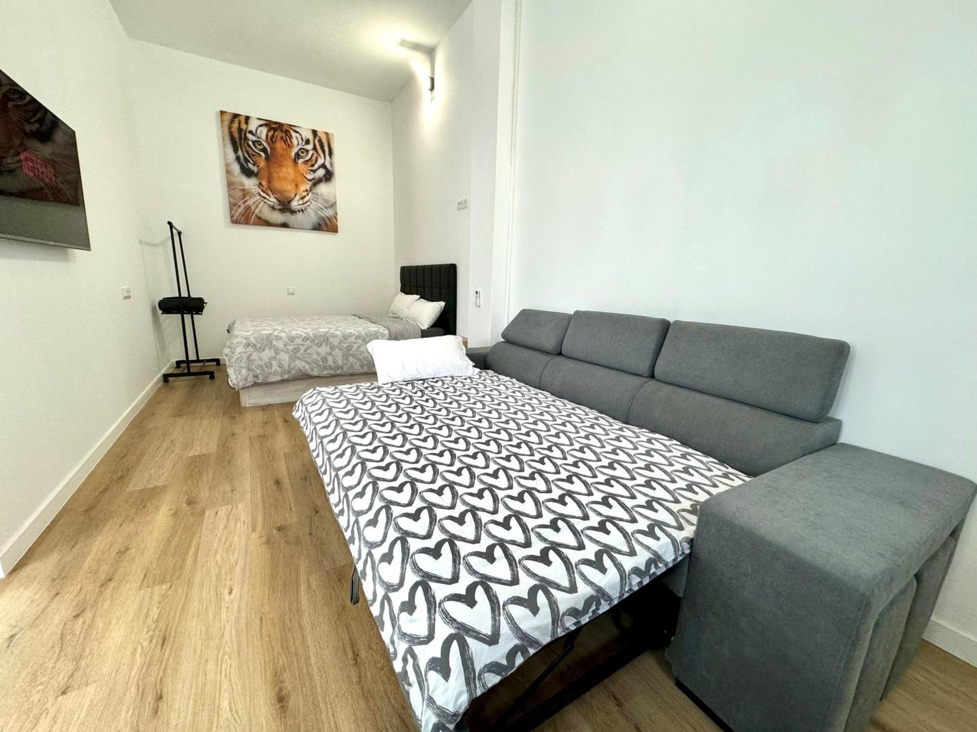 Loft Deluxe Aeropuerto Lägenhet Ojos de Garza Exteriör bild