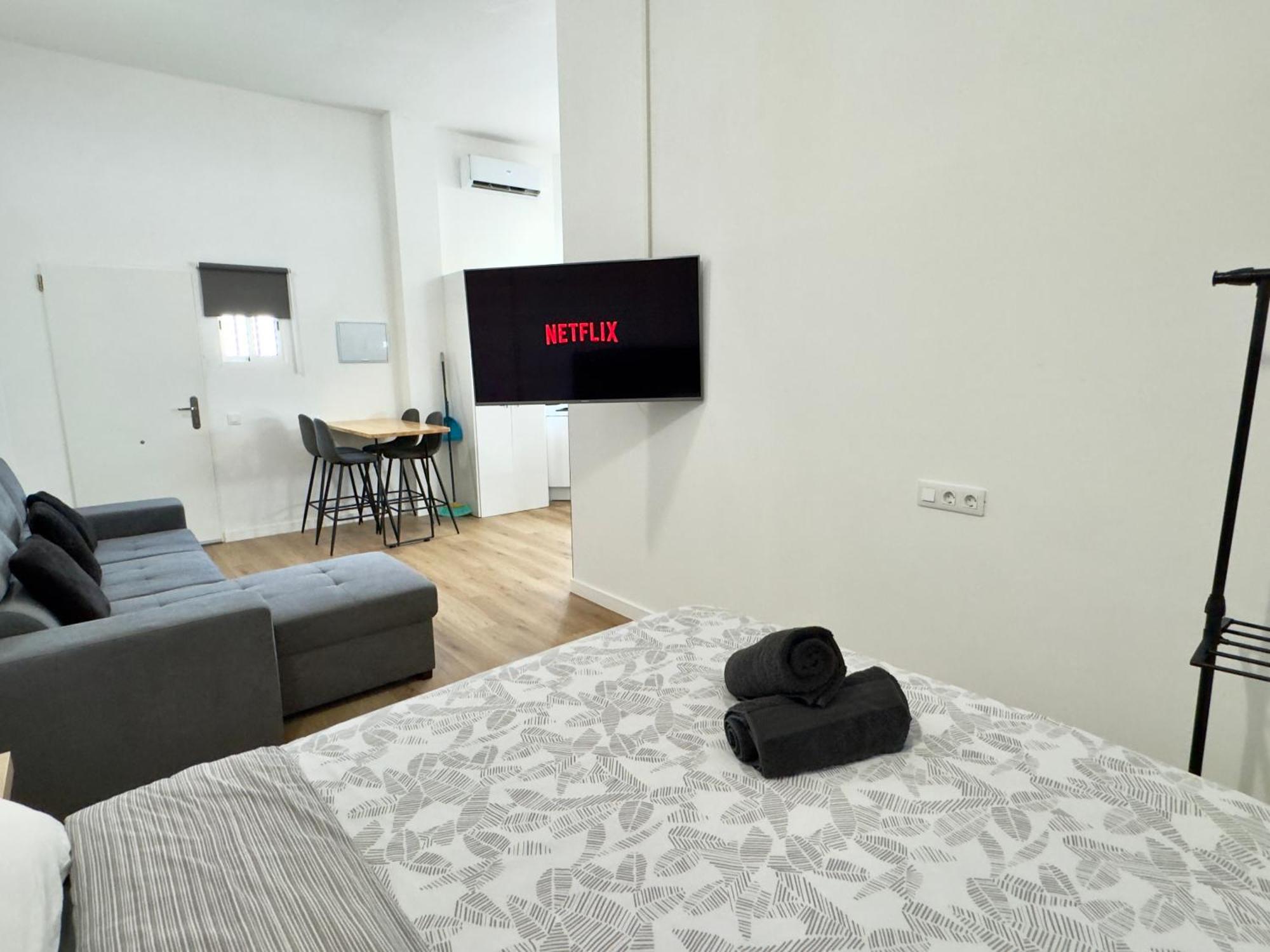 Loft Deluxe Aeropuerto Lägenhet Ojos de Garza Exteriör bild